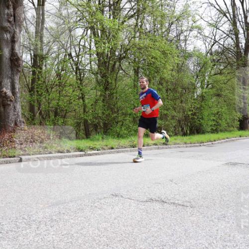 12.04.2026 - 45. Internationalen Wilhelmsburger Insellauf Yannick Fuchs http://msf.ph/oto/9501883 12.04.2026 12:41:27 Laufen 4677 meine-sportfotos.de