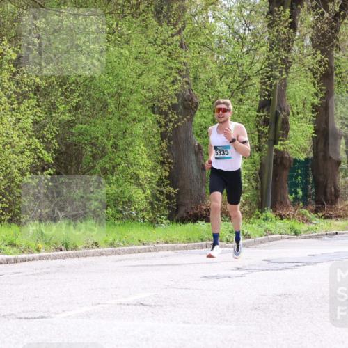 12.04.2026 - 45. Internationalen Wilhelmsburger Insellauf Yannick Fuchs http://msf.ph/oto/9501887 12.04.2026 12:42:04 Laufen 5335 meine-sportfotos.de