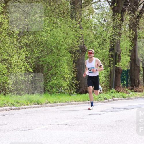 12.04.2026 - 45. Internationalen Wilhelmsburger Insellauf Yannick Fuchs http://msf.ph/oto/9501888 12.04.2026 12:42:04 Laufen 533 meine-sportfotos.de