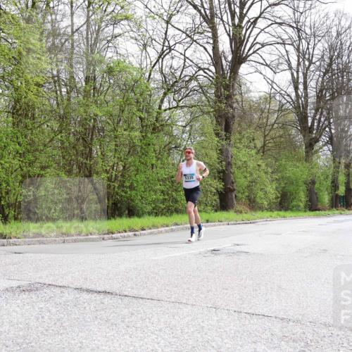12.04.2026 - 45. Internationalen Wilhelmsburger Insellauf Yannick Fuchs http://msf.ph/oto/9501897 12.04.2026 12:42:07 Laufen 5335 meine-sportfotos.de