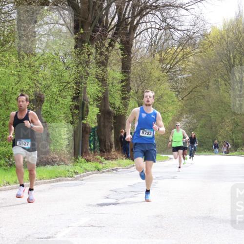 12.04.2026 - 45. Internationalen Wilhelmsburger Insellauf Yannick Fuchs http://msf.ph/oto/9501905 12.04.2026 12:42:21 Laufen 5527, 5722 meine-sportfotos.de