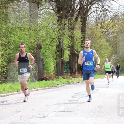 12.04.2026 - 45. Internationalen Wilhelmsburger Insellauf Yannick Fuchs http://msf.ph/oto/9501907 12.04.2026 12:42:21 Laufen 5527, 5722 meine-sportfotos.de