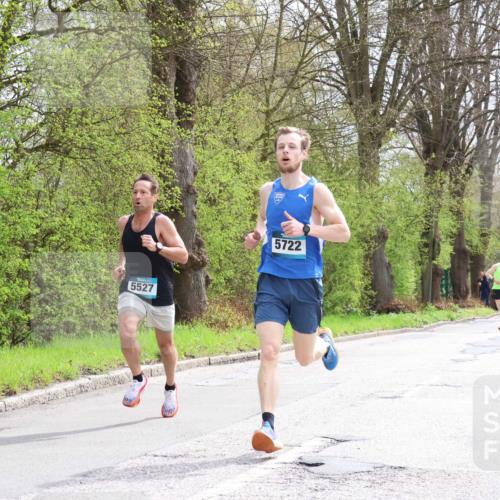 12.04.2026 - 45. Internationalen Wilhelmsburger Insellauf Yannick Fuchs http://msf.ph/oto/9501914 12.04.2026 12:42:23 Laufen 5527, 5722 meine-sportfotos.de