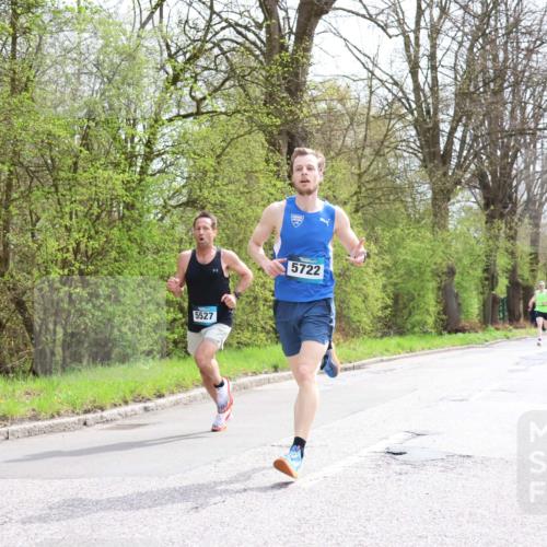 12.04.2026 - 45. Internationalen Wilhelmsburger Insellauf Yannick Fuchs http://msf.ph/oto/9501916 12.04.2026 12:42:23 Laufen 5527, 5722 meine-sportfotos.de