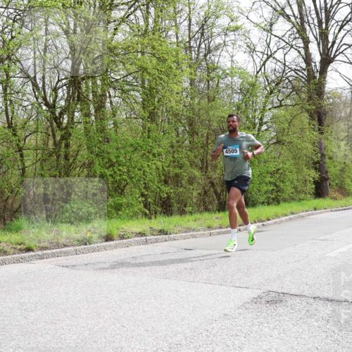 12.04.2026 - 45. Internationalen Wilhelmsburger Insellauf Yannick Fuchs http://msf.ph/oto/9501934 12.04.2026 12:42:34 Laufen 4505 meine-sportfotos.de