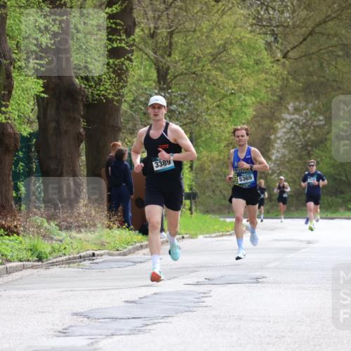 12.04.2026 - 45. Internationalen Wilhelmsburger Insellauf Yannick Fuchs http://msf.ph/oto/9501939 12.04.2026 12:42:44 Laufen 3389, 5365 meine-sportfotos.de