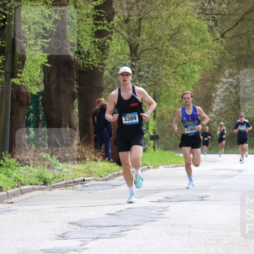 12.04.2026 - 45. Internationalen Wilhelmsburger Insellauf Yannick Fuchs http://msf.ph/oto/9501940 12.04.2026 12:42:44 Laufen 3389, 5365 meine-sportfotos.de
