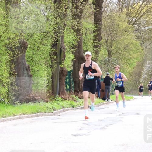 12.04.2026 - 45. Internationalen Wilhelmsburger Insellauf Yannick Fuchs http://msf.ph/oto/9501944 12.04.2026 12:42:45 Laufen 3389, 5365 meine-sportfotos.de
