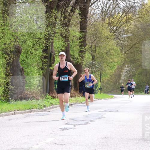 12.04.2026 - 45. Internationalen Wilhelmsburger Insellauf Yannick Fuchs http://msf.ph/oto/9501949 12.04.2026 12:42:46 Laufen 3389, 53 meine-sportfotos.de