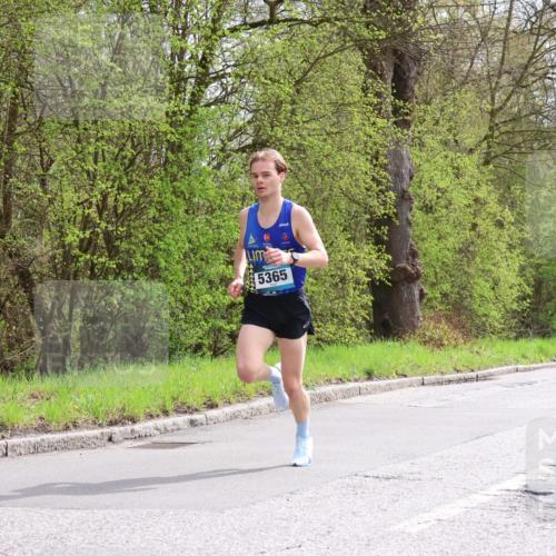 12.04.2026 - 45. Internationalen Wilhelmsburger Insellauf Yannick Fuchs http://msf.ph/oto/9501969 12.04.2026 12:42:52 Laufen 5365 meine-sportfotos.de