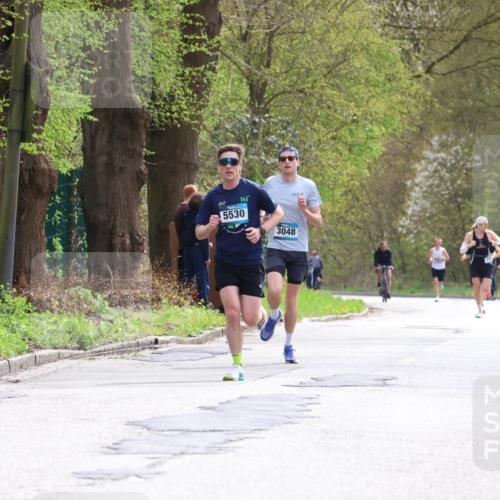 12.04.2026 - 45. Internationalen Wilhelmsburger Insellauf Yannick Fuchs http://msf.ph/oto/9501981 12.04.2026 12:42:56 Laufen 361, 5530, 3048 meine-sportfotos.de