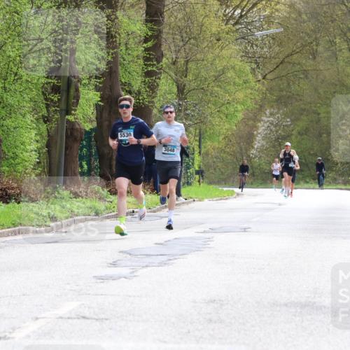 12.04.2026 - 45. Internationalen Wilhelmsburger Insellauf Yannick Fuchs http://msf.ph/oto/9501984 12.04.2026 12:42:58 Laufen 5530, 361, 3048 meine-sportfotos.de