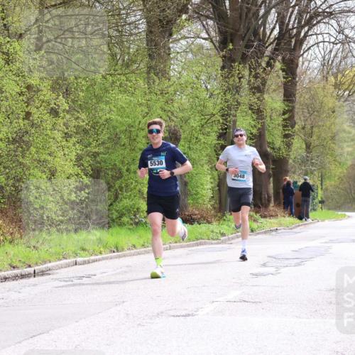 12.04.2026 - 45. Internationalen Wilhelmsburger Insellauf Yannick Fuchs http://msf.ph/oto/9501993 12.04.2026 12:43:00 Laufen 5530, 361, 3048 meine-sportfotos.de