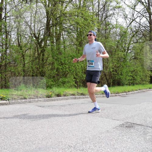 12.04.2026 - 45. Internationalen Wilhelmsburger Insellauf Yannick Fuchs http://msf.ph/oto/9502011 12.04.2026 12:43:04 Laufen 3048 meine-sportfotos.de