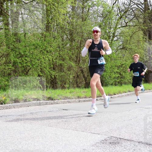 12.04.2026 - 45. Internationalen Wilhelmsburger Insellauf Yannick Fuchs http://msf.ph/oto/9502045 12.04.2026 12:43:14 Laufen 375, 5556, 4656 meine-sportfotos.de