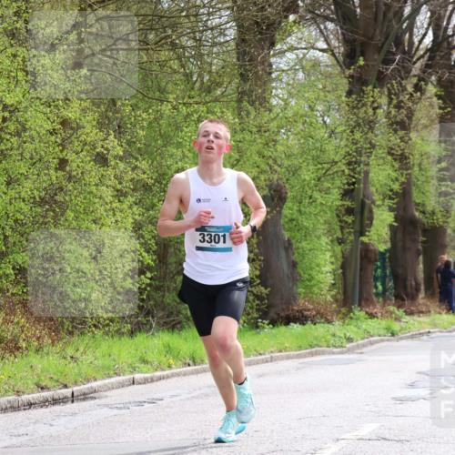 12.04.2026 - 45. Internationalen Wilhelmsburger Insellauf Yannick Fuchs http://msf.ph/oto/9502064 12.04.2026 12:43:25 Laufen 3301 meine-sportfotos.de