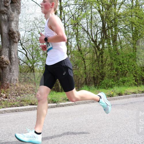 12.04.2026 - 45. Internationalen Wilhelmsburger Insellauf Yannick Fuchs http://msf.ph/oto/9502076 12.04.2026 12:43:28 Laufen  meine-sportfotos.de