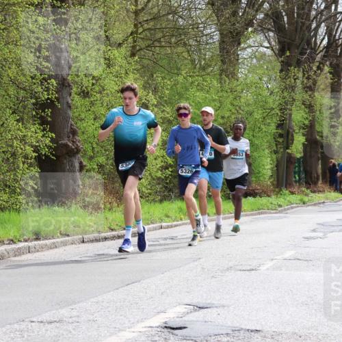12.04.2026 - 45. Internationalen Wilhelmsburger Insellauf Yannick Fuchs http://msf.ph/oto/9502114 12.04.2026 12:43:49 Laufen 530, 5326, 853, 2787 meine-sportfotos.de