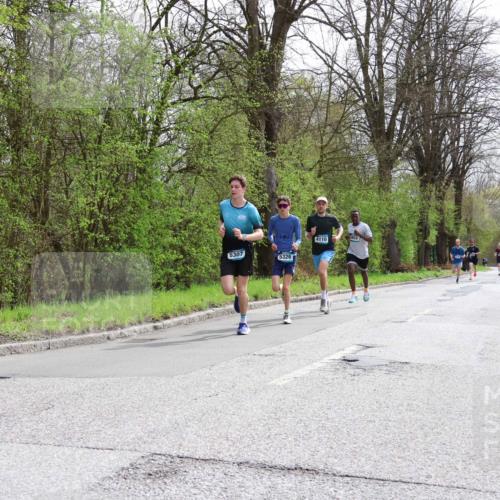 12.04.2026 - 45. Internationalen Wilhelmsburger Insellauf Yannick Fuchs http://msf.ph/oto/9502119 12.04.2026 12:43:50 Laufen 4110, 5853, 5307, 5326 meine-sportfotos.de