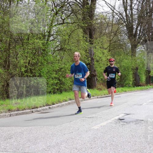 12.04.2026 - 45. Internationalen Wilhelmsburger Insellauf Yannick Fuchs http://msf.ph/oto/9502145 12.04.2026 12:43:56 Laufen 2787, 5364, 5493 meine-sportfotos.de