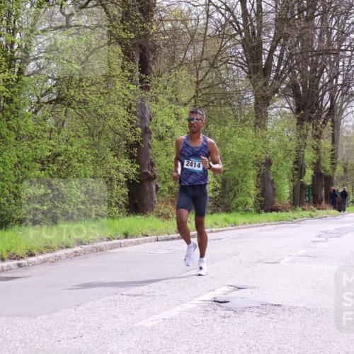 12.04.2026 - 45. Internationalen Wilhelmsburger Insellauf Yannick Fuchs http://msf.ph/oto/9502199 12.04.2026 12:44:09 Laufen 2414 meine-sportfotos.de