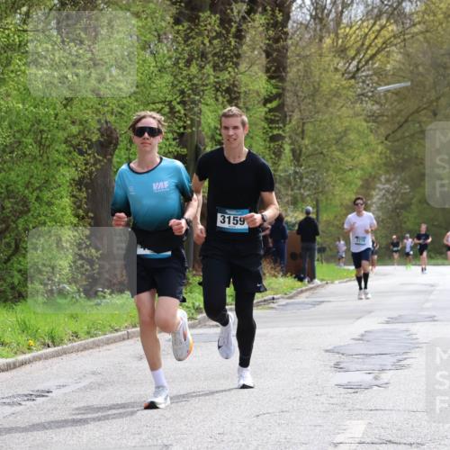 12.04.2026 - 45. Internationalen Wilhelmsburger Insellauf Yannick Fuchs http://msf.ph/oto/9502214 12.04.2026 12:44:24 Laufen 3159 meine-sportfotos.de