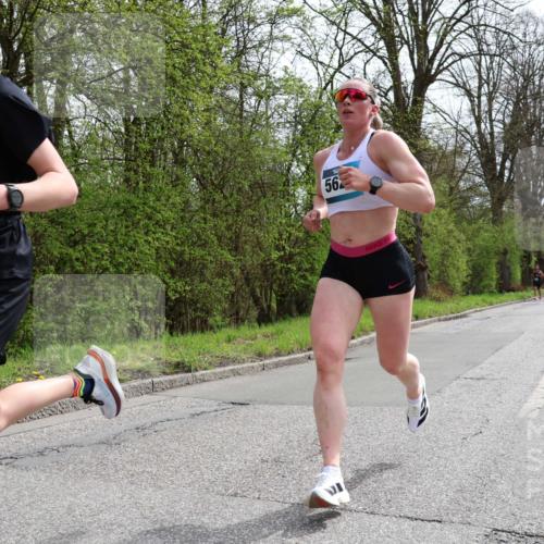 12.04.2026 - 45. Internationalen Wilhelmsburger Insellauf Yannick Fuchs http://msf.ph/oto/9502275 12.04.2026 12:44:46 Laufen 2025, 56 meine-sportfotos.de