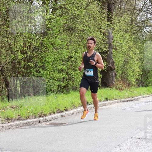 12.04.2026 - 45. Internationalen Wilhelmsburger Insellauf Yannick Fuchs http://msf.ph/oto/9502302 12.04.2026 12:44:52 Laufen 5711, 22, 14 meine-sportfotos.de