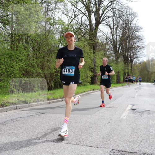 12.04.2026 - 45. Internationalen Wilhelmsburger Insellauf Yannick Fuchs http://msf.ph/oto/9502324 12.04.2026 12:44:56 Laufen 4183, 3816 meine-sportfotos.de