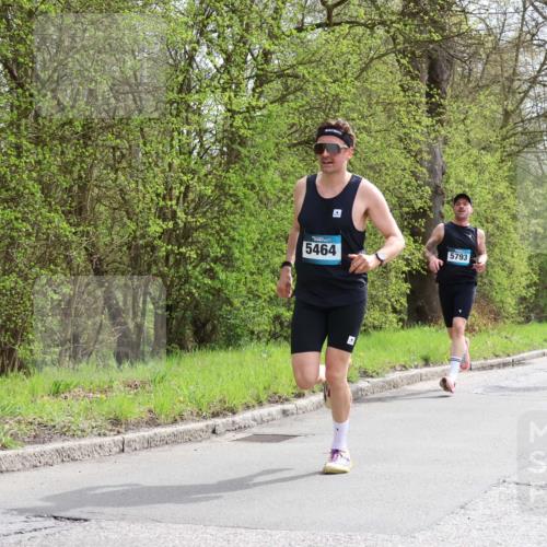 12.04.2026 - 45. Internationalen Wilhelmsburger Insellauf Yannick Fuchs http://msf.ph/oto/9502347 12.04.2026 12:45:02 Laufen 5358, 5464, 5793 meine-sportfotos.de