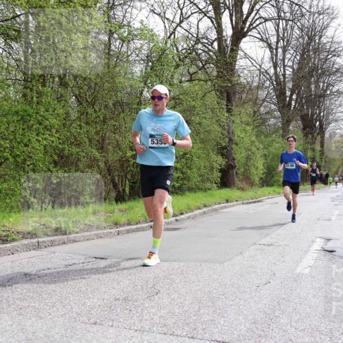12.04.2026 - 45. Internationalen Wilhelmsburger Insellauf Yannick Fuchs http://msf.ph/oto/9502359 12.04.2026 12:45:04 Laufen 30, 535, 5146 meine-sportfotos.de
