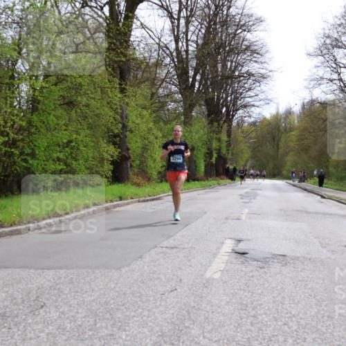 12.04.2026 - 45. Internationalen Wilhelmsburger Insellauf Yannick Fuchs http://msf.ph/oto/9502419 12.04.2026 12:45:17 Laufen 3294 meine-sportfotos.de