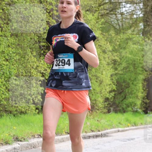 12.04.2026 - 45. Internationalen Wilhelmsburger Insellauf Yannick Fuchs http://msf.ph/oto/9502423 12.04.2026 12:45:18 Laufen 3294 meine-sportfotos.de