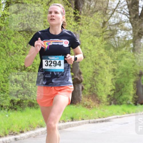 12.04.2026 - 45. Internationalen Wilhelmsburger Insellauf Yannick Fuchs http://msf.ph/oto/9502425 12.04.2026 12:45:18 Laufen 3294 meine-sportfotos.de