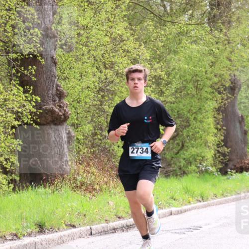 12.04.2026 - 45. Internationalen Wilhelmsburger Insellauf Yannick Fuchs http://msf.ph/oto/9502453 12.04.2026 12:45:30 Laufen 2734, 548 meine-sportfotos.de