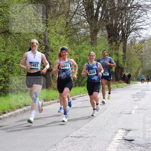 12.04.2026 - 45. Internationalen Wilhelmsburger Insellauf Yannick Fuchs http://msf.ph/oto/9502483 12.04.2026 12:45:36 Laufen 5483, 5601, 5659, 4037 meine-sportfotos.de