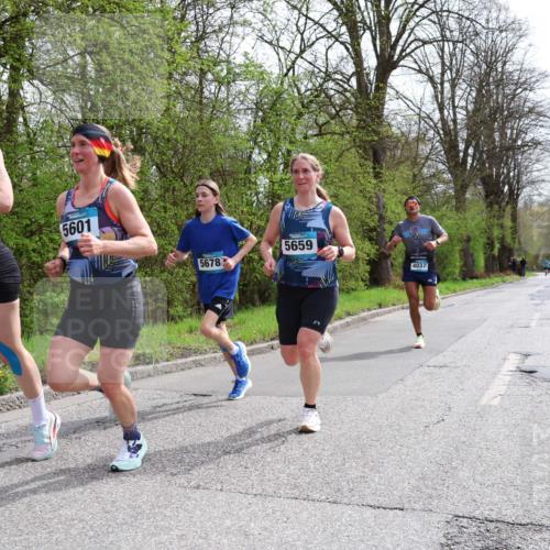 12.04.2026 - 45. Internationalen Wilhelmsburger Insellauf Yannick Fuchs http://msf.ph/oto/9502493 12.04.2026 12:45:37 Laufen 100, 5601, 5678, 5659, 4037 meine-sportfotos.de