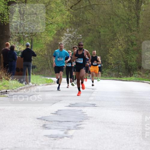 12.04.2026 - 45. Internationalen Wilhelmsburger Insellauf Yannick Fuchs http://msf.ph/oto/9502504 12.04.2026 12:45:42 Laufen 4472, 4041, 30, 5743, 541 meine-sportfotos.de