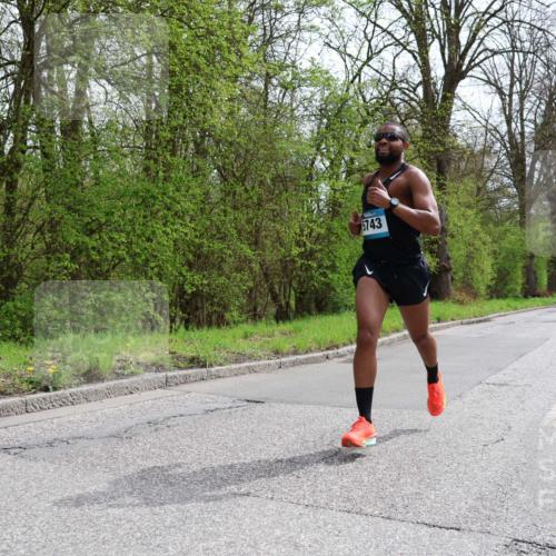 12.04.2026 - 45. Internationalen Wilhelmsburger Insellauf Yannick Fuchs http://msf.ph/oto/9502542 12.04.2026 12:45:53 Laufen 5743 meine-sportfotos.de