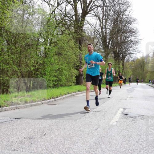 12.04.2026 - 45. Internationalen Wilhelmsburger Insellauf Yannick Fuchs http://msf.ph/oto/9502556 12.04.2026 12:45:56 Laufen 4472, 3000 meine-sportfotos.de