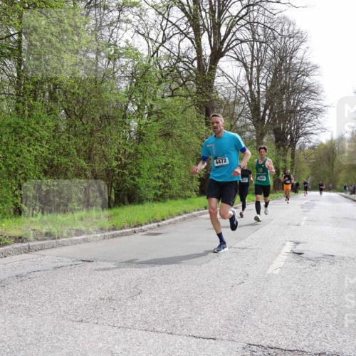 12.04.2026 - 45. Internationalen Wilhelmsburger Insellauf Yannick Fuchs http://msf.ph/oto/9502557 12.04.2026 12:45:56 Laufen 4472, 3000 meine-sportfotos.de