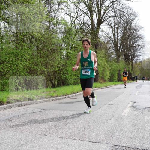 12.04.2026 - 45. Internationalen Wilhelmsburger Insellauf Yannick Fuchs http://msf.ph/oto/9502565 12.04.2026 12:45:58 Laufen 3000 meine-sportfotos.de