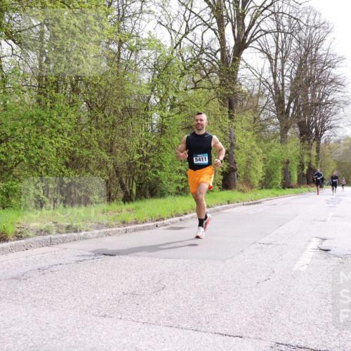 12.04.2026 - 45. Internationalen Wilhelmsburger Insellauf Yannick Fuchs http://msf.ph/oto/9502577 12.04.2026 12:46:01 Laufen 5411 meine-sportfotos.de