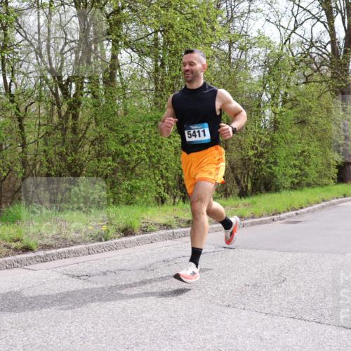 12.04.2026 - 45. Internationalen Wilhelmsburger Insellauf Yannick Fuchs http://msf.ph/oto/9502582 12.04.2026 12:46:02 Laufen 5411 meine-sportfotos.de
