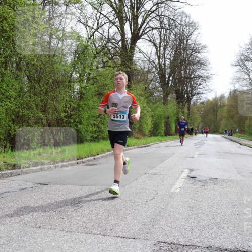 12.04.2026 - 45. Internationalen Wilhelmsburger Insellauf Yannick Fuchs http://msf.ph/oto/9502628 12.04.2026 12:46:14 Laufen 5513 meine-sportfotos.de