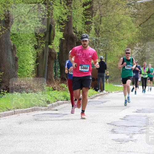 12.04.2026 - 45. Internationalen Wilhelmsburger Insellauf Yannick Fuchs http://msf.ph/oto/9502651 12.04.2026 12:46:20 Laufen 5860 meine-sportfotos.de