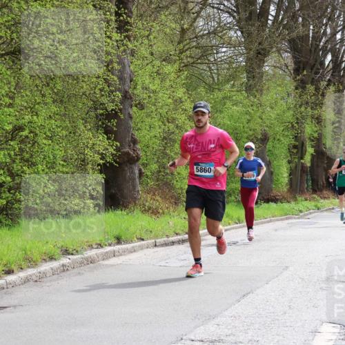 12.04.2026 - 45. Internationalen Wilhelmsburger Insellauf Yannick Fuchs http://msf.ph/oto/9502665 12.04.2026 12:46:24 Laufen 5860, 3982 meine-sportfotos.de