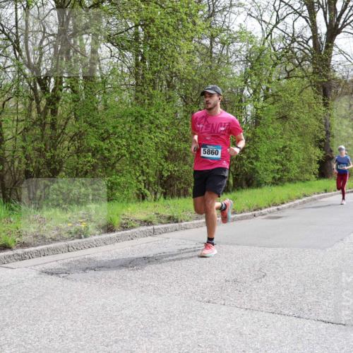 12.04.2026 - 45. Internationalen Wilhelmsburger Insellauf Yannick Fuchs http://msf.ph/oto/9502673 12.04.2026 12:46:25 Laufen 5860 meine-sportfotos.de