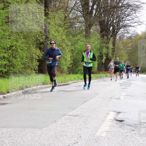 12.04.2026 - 45. Internationalen Wilhelmsburger Insellauf Yannick Fuchs http://msf.ph/oto/9502712 12.04.2026 12:46:34 Laufen 5595, 5296 meine-sportfotos.de