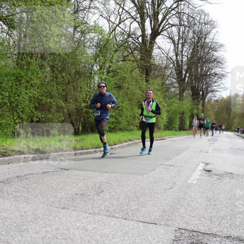 12.04.2026 - 45. Internationalen Wilhelmsburger Insellauf Yannick Fuchs http://msf.ph/oto/9502718 12.04.2026 12:46:36 Laufen 5296 meine-sportfotos.de